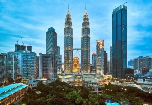 Petronas_Towers_Composite_Steel_452m_Kuala_Lumpur_Malaysia.jpg